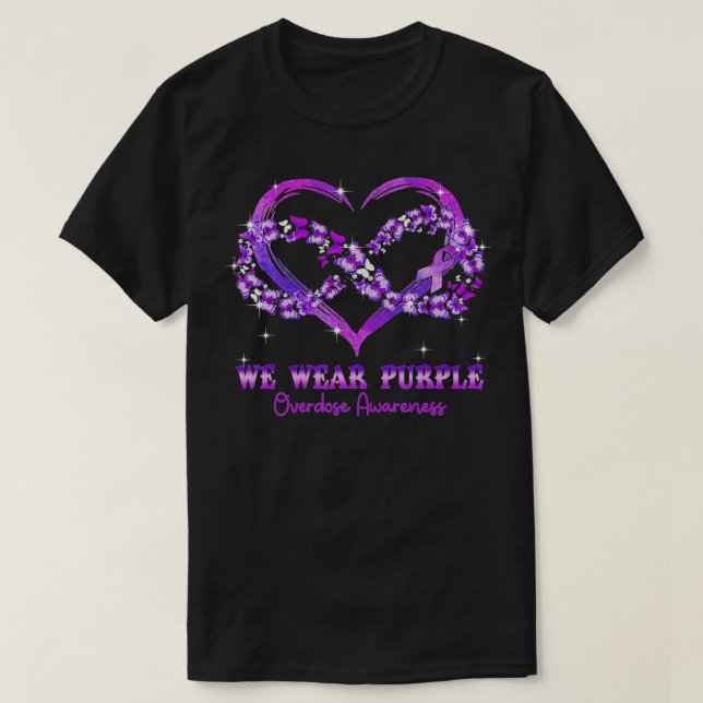 Vi Bära Lila Butterfly Heart - överdoseringsmedvet T Shirt (Design framsida)