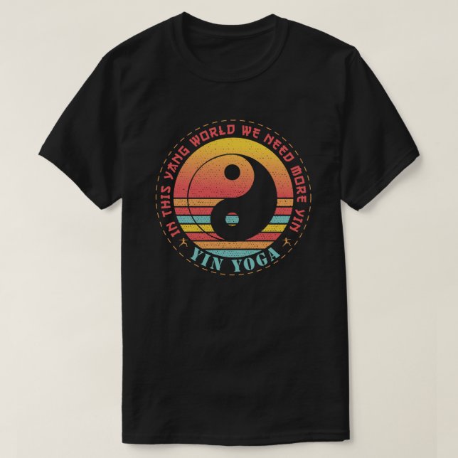 Vi behöver mer Yin Yoga T Shirt (Design framsida)