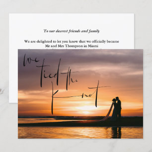 Vi binder ihop meddelandet om att Knot Photo Elope Inbjudningar
