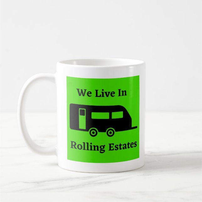 Vi bor i Rolling Gods - Travel Trailer Kaffemugg (Vänster)