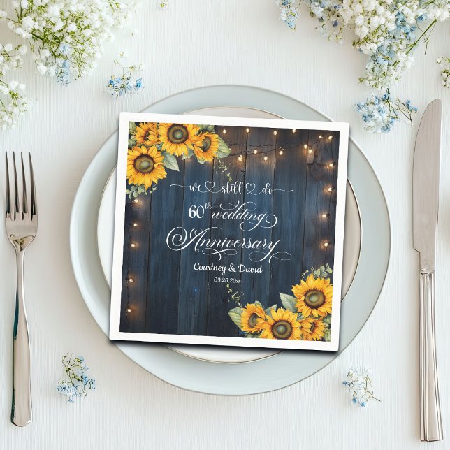 Vi firar fortfarande 60-årsdagen Bröllop String Lj Pappersservett (Skapare uppladdad)