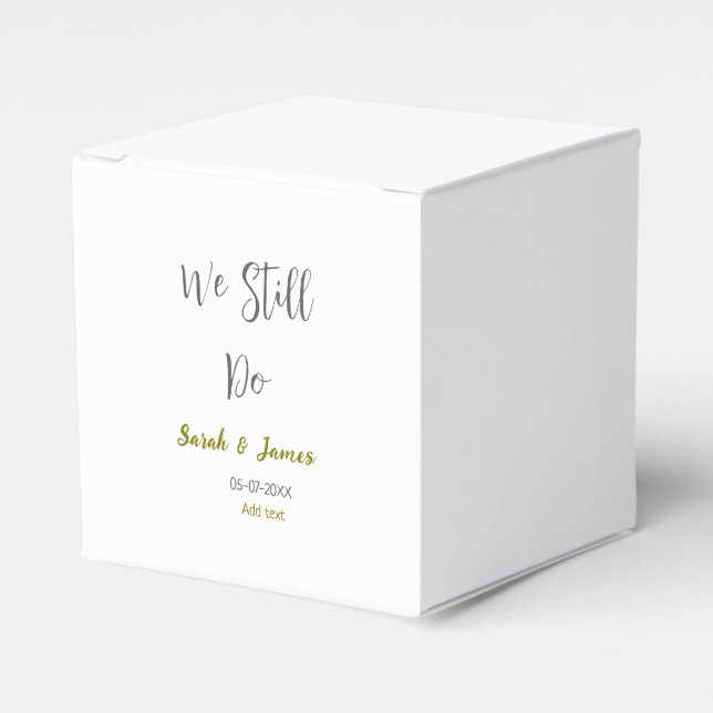 Vi firar fortfarande bröllop-årsdagen av grått gul presentaskar (Framsidan Sidan)