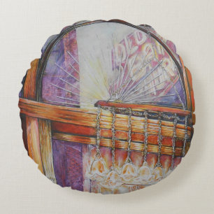 Vi flyger alla flera gånger runt samma ljus. rund kudde