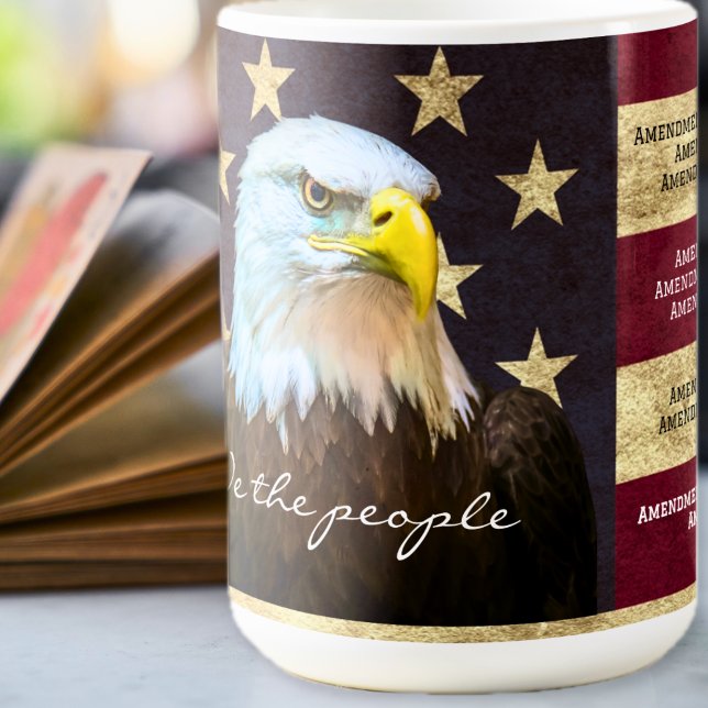 Vi folket Bill of Rights Flagga Vit Örn Kaffemugg (We The People Bill of Rights Flag Bald Eagle Coffee Mug)
