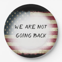 VI GÅR INTE TILLBAKA