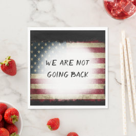 VI GÅR INTE TILLBAKA PAPPERSSERVETT