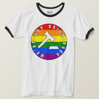 Vi går inte tillbaka PRIDETS höger T Shirt