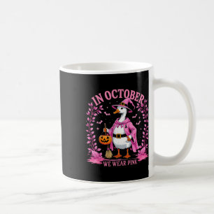 Vi går på bröstcancer Halloween-bandet i oktober Kaffemugg