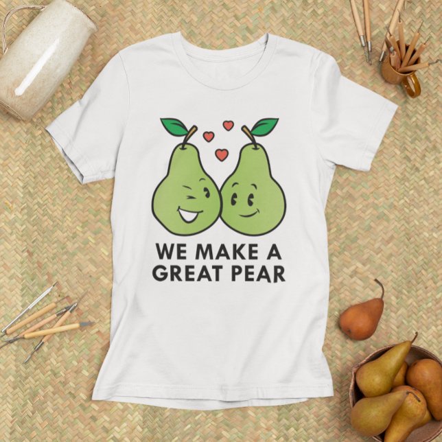 Vi gör ett Underbart öre T Shirt (we make a great pear t-shirt)