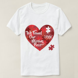 Vi grundar vårt saknade biet - pusselhjärta tee shirt