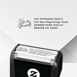 Vi har flyttat modern returadress för skript självfärgande stämpel