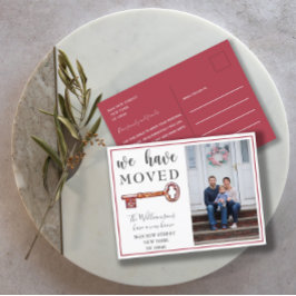  Vi Har Flyttat Röd Nyckel Foto Flyttmeddelande Meddelande Vykort