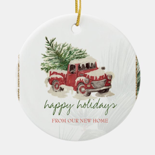 Vi har Flyttat, Röda Lastbil, Gräs Träd Snö Helgda Julgransprydnad Keramik (Framsidan)