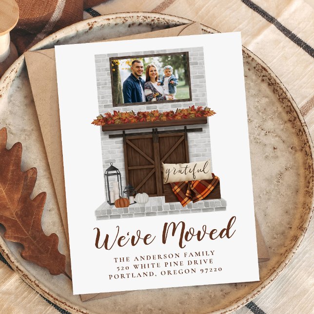 Vi har flyttat Rustic Fall Farmhouse Fireplace Fly Meddelande (Skapare uppladdad)