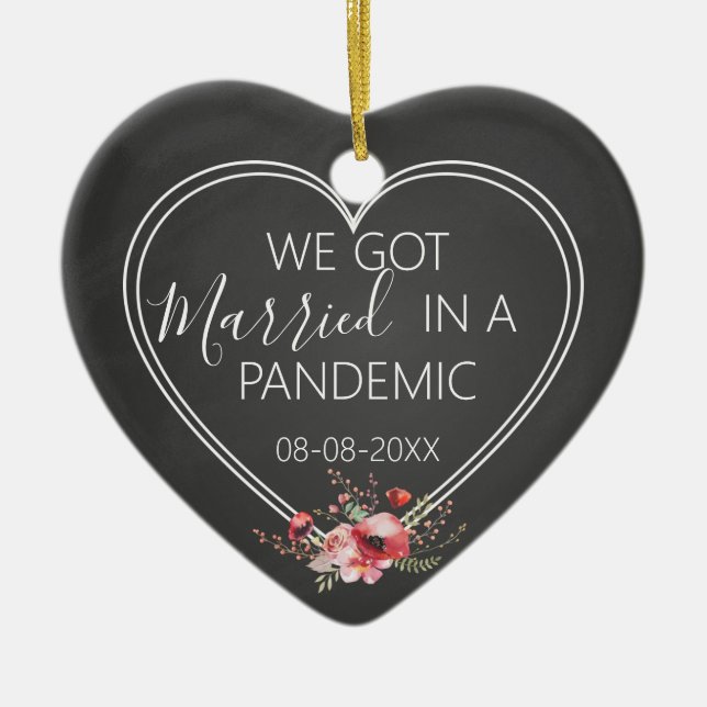 Vi har gifta oss i en pandemi bröllop julafton julgransprydnad keramik (Framsidan)