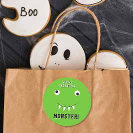 "Vi har Skapat en Monster" Halloween Baby Shower Runt Klistermärke