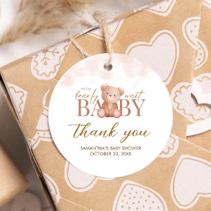 Vi kan bota vänta Bear Baby Shower Round Gåvor Etiketter