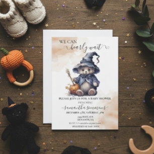 Vi kan knappt vänta Baby Shower Halloween Teddy Inbjudningar