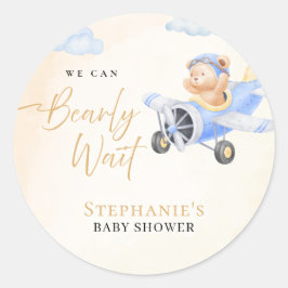 Vi kan knappt vänta, björn i planet baby shower runt klistermärke