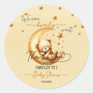 Vi kan knappt vänta Söt björn Bebis Babyshower Runt Klistermärke
