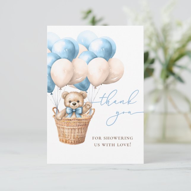 Vi kan vänta | Bear Balloon Blue Baby Shower Tack Kort (Stående Fram)