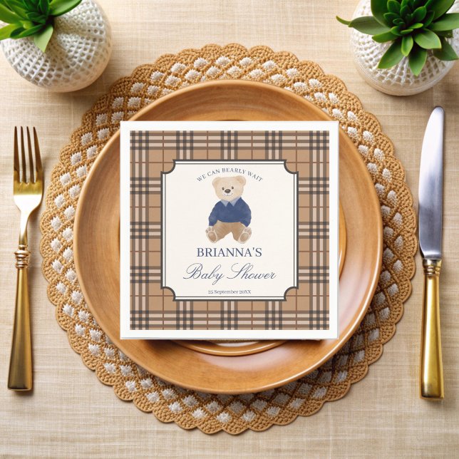 Vi kan vänta på en klassisk barndusch. pappersservett (We can bearly wait classic brown plaid teddy bear baby shower printed napkins personalized decor)