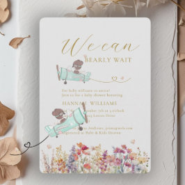Vi kan vänta! Wildblomma, babyskor Inbjudningar