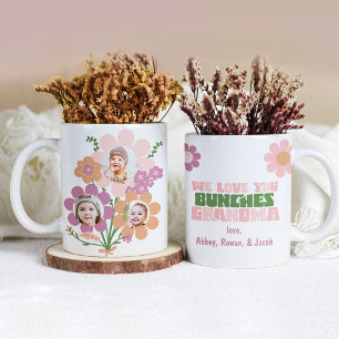 Vi Kärlek er Bunches Grandma Gift Anpassningsbar P Två-Tonad Mugg