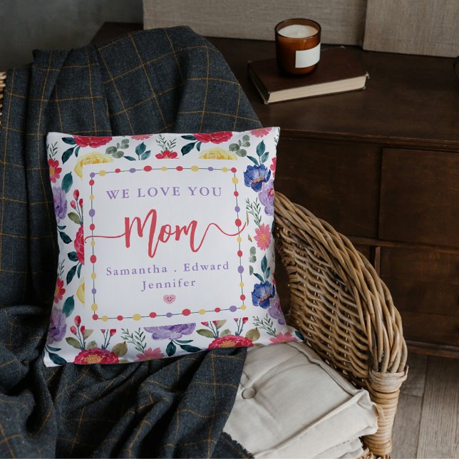 Vi kärlek er mamma anpassningsbar mors dag-gåva bl kudde (Skapare uppladdad)