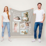 Vi Kärlek You Grandma Barnbarn Photo Collage Fleecefilt<br><div class="desc">Den här anpassningsbarnas filt säger "Vi Kärlek du farmor" i trendiget med moderna typsnitt tillsammans med barnens namn. En stilistigt arrangerad kollage som innehåller 5 av dina utvalda foton gör en underbar keepy att uppskatta genom åren. Handritade doodle-hjärtan framhäver designen för att tillföra ett tilltalande drag. Bakgrunden till färg som...</div>