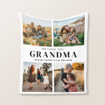 Vi Kärlek You Grandma Personlig 4 Photo Collage Fleecefilt<br><div class="desc">Säg att vi kärlek till mormor den här julhelgen med en personlig julklapp med fyra av dina favoritfoton och barnbarn, namn och . All text i den här designen kan redigeras så att du kan lägga till ett eget meddelande eller en egen text. Finns i en sort färg, stilar och...</div>