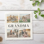 Vi Kärlek You Grandma Personlig 4 Photo Collage Stenunderlägg<br><div class="desc">Säg att vi kärlekar dig till mormor med en personlig presentsten underläggs med fyra av dina favoritfoton och barnbarn, namn och . All text i den här designen kan redigeras så att du kan lägga till ett eget meddelande eller en egen text. Finns i en sort färg, stilar och produkter....</div>