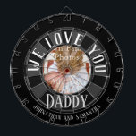 Vi Kärlek You pappa Photo Darttavla<br><div class="desc">Vi kärlek pappa en anpassningsbar ungar i namn. Roligt och unik gåva till födelsedagar,  jul,  fars dag eller bara för att.</div>