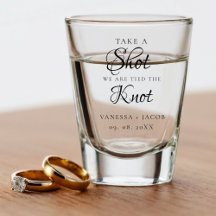Vi knöt knuten så ta en shot Bröllopsfavor 
