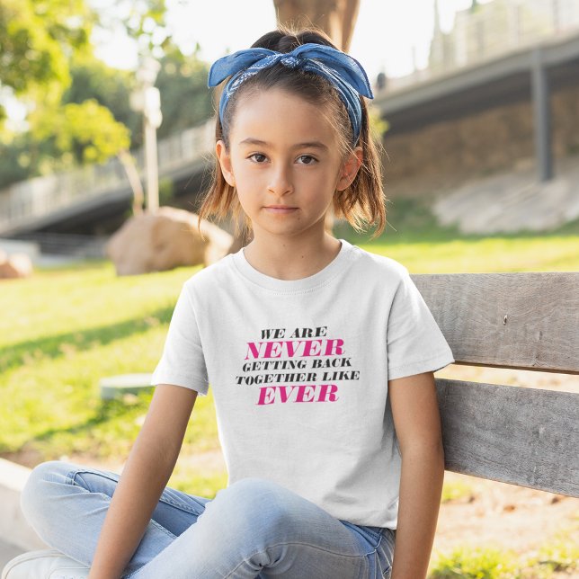 Vi kommer aldrig tillbaka tillsammans t shirt (Skapare uppladdad)