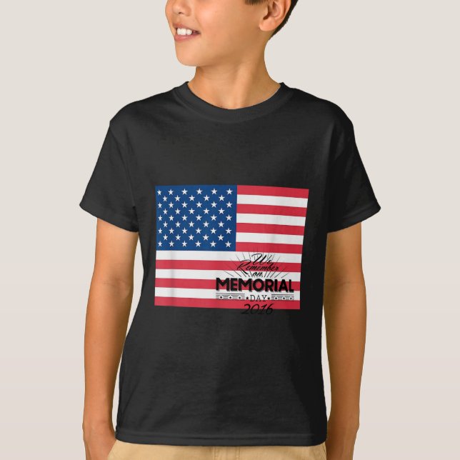 Vi kommer ihåg T Shirt _ Memorial Day 2016 Patriot (Framsida)