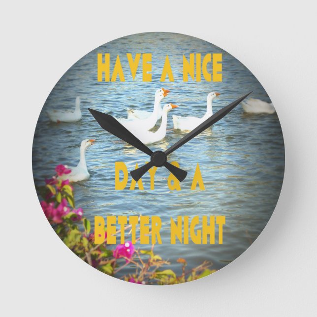 Vi lämnar alltid våra kunder lycklig & nöjda. rund klocka (Framsida)