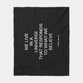 Vi lever i en universell värld fleecefilt