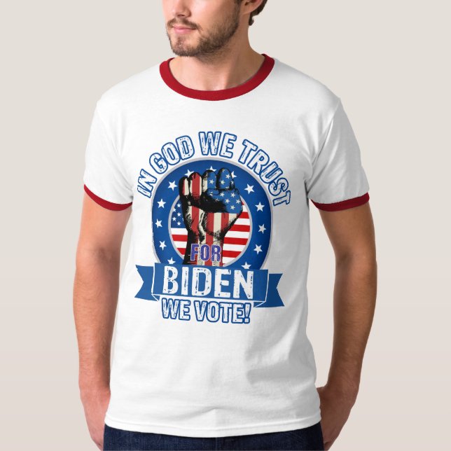 Vi litar på att vi röstar för Biden - Manar Ringer T Shirt (Framsida)