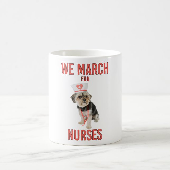 Vi mars för sjuksköterskor - Rolig hund sjuksköter Kaffemugg (Center)