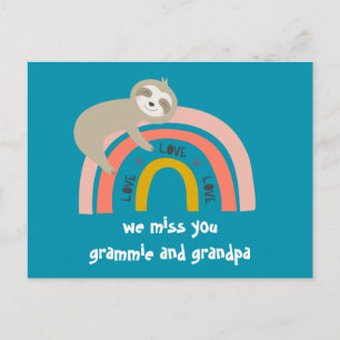 Vi missar dig Rainbow Sloth Grandföräldrar Postcar Vykort
