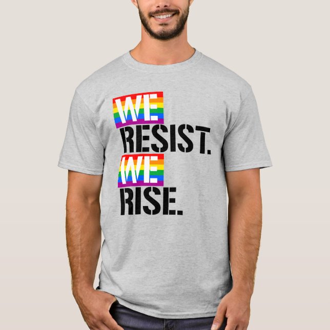 VI MOTSÄTTER OSS STIGA UPP T SHIRT (Framsida)
