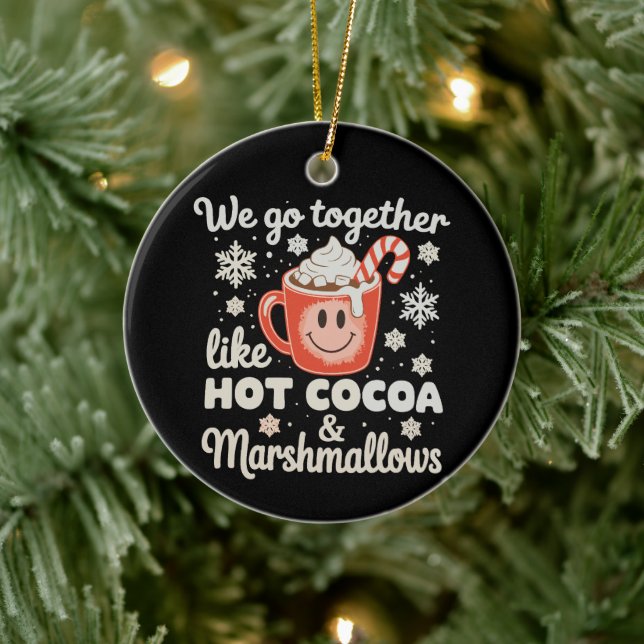 Vi passar ihop som Marshmallows för het choklad Xm Julgransprydnad Keramik (Träd)