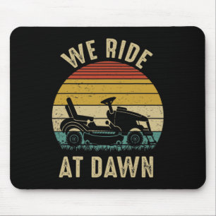 Vi ride på Dawn Lawnmower Fars dag Musmatta