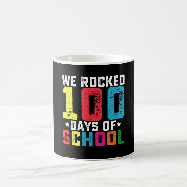 Vi rockade 100 dagar i skolan lärare elev kaffemugg (Center)