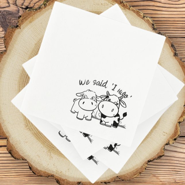 Vi sa i Moo Bröllop Pappersservett (We Said I Moo Wedding Napkins from Ricaso. Whimsical fun wedding, cow couple. country wedding ideas)