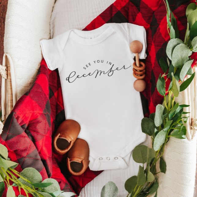 Vi ses i december Gravid-meddelande T Shirt (Skapare uppladdad)
