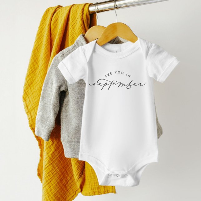 Vi ses i Graviden i september T Shirt (Skapare uppladdad)