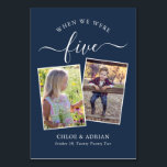 Via Years Modern, par Photo Bröllop Modern Bordsnummer<br><div class="desc">Kom ihåg och ha lite roligt med bordsnumren för bröllopsmottagning. Dessa eleganter, enkla bordsnummer, du kan välja att inkludera ett foto av bruden och brudgummen i samma ålder som bordsnumret, brudgummen och brudgummen namn och bröllop. Bakgrunden till färg är marinblå med vit text, men dessa kan ändras till vilken färg...</div>