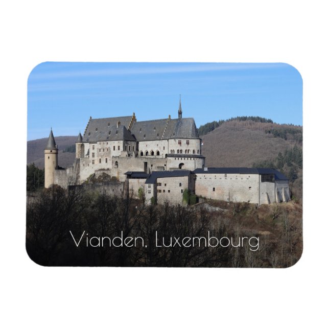 Vianden Castle Winter View, Luxemburg Magnet (Horisontell)